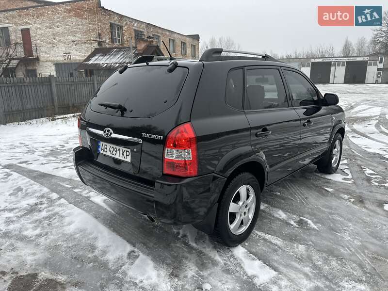 Внедорожник / Кроссовер Hyundai Tucson 2007 в Гнивани