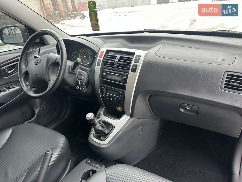 Внедорожник / Кроссовер Hyundai Tucson 2007 в Гнивани