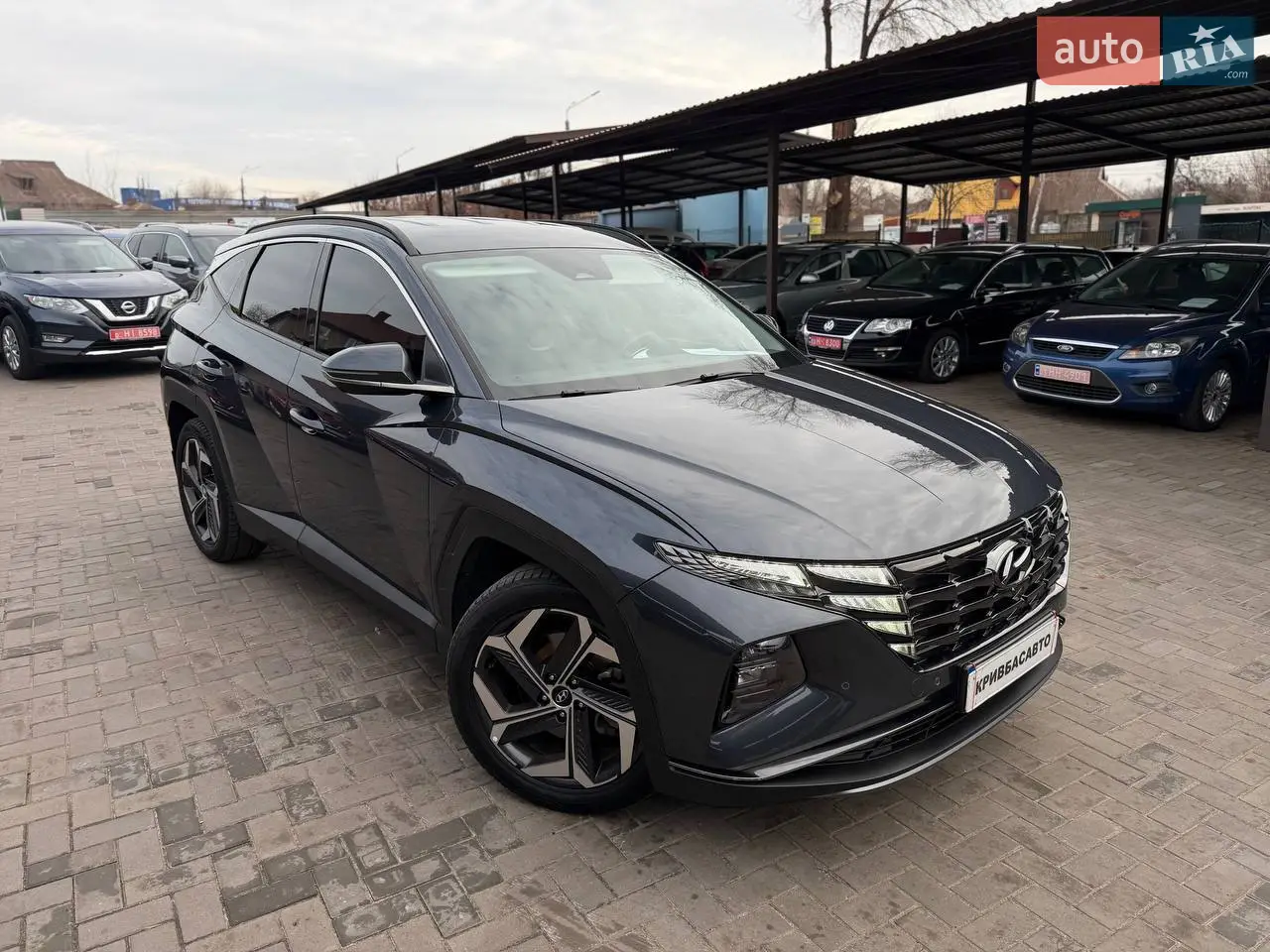 Офіційний автомобіль,повністю обслугований-вкладень не вимагає,сервізна книжка.Цілий не фарбований.Два комплекти гуми,два комплекти ключів. Реальному покупцеві можливий торг. Можливий обмін на авто з нашою або вашою доплатою.
Можлива доставка авто до вашого регіону!