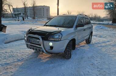 Внедорожник / Кроссовер Hyundai Tucson 2004 в Шостке