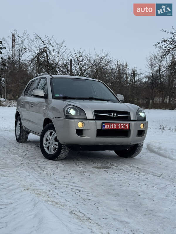 Позашляховик / Кросовер Hyundai Tucson 2009 в Слобожанському фото 2 Позашляховик / Кросовер Hyundai Tucson 2009 в Слобожанському