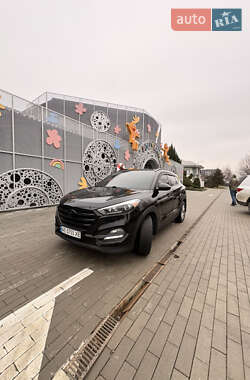Внедорожник / Кроссовер Hyundai Tucson 2018 в Ужгороде