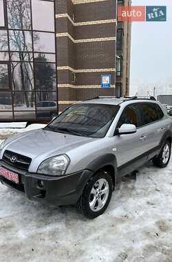 Позашляховик / Кросовер Hyundai Tucson 2006 в Чернігові