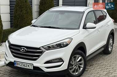Позашляховик / Кросовер Hyundai Tucson 2016 в Одесі