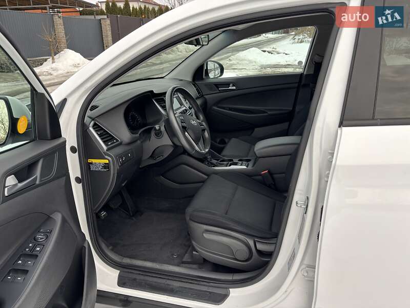 Внедорожник / Кроссовер Hyundai Tucson 2015 в Киеве фото 12 Внедорожник / Кроссовер Hyundai Tucson 2015 в Киеве