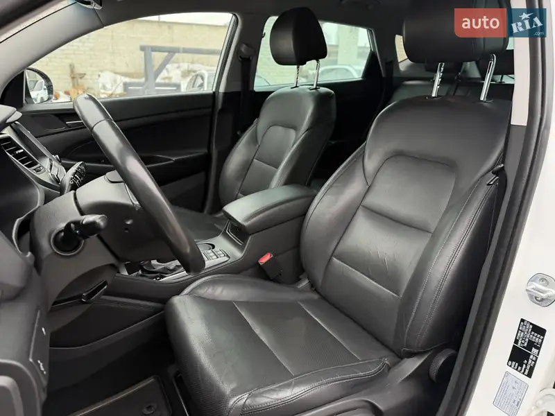 Hyundai Tucson 2016 VIN TMAJ3813DGJ144780 фото оголошення 23 з 113