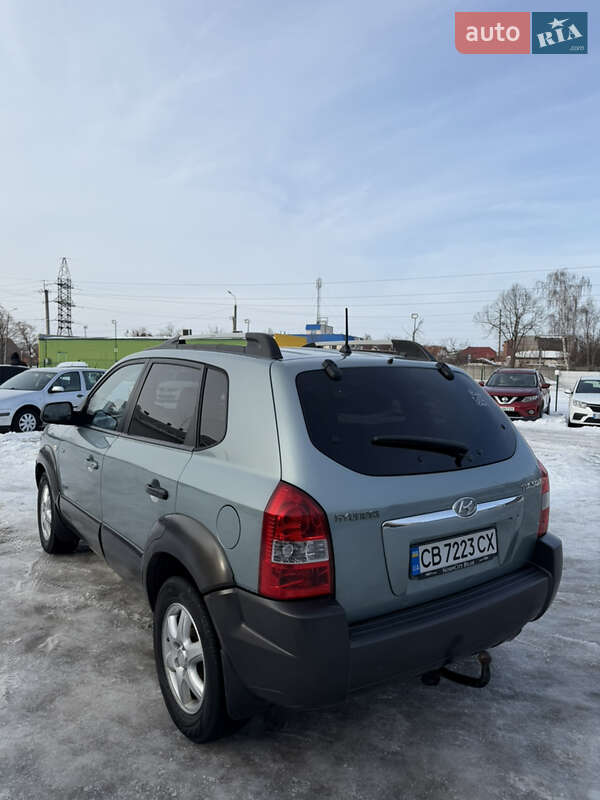 Внедорожник / Кроссовер Hyundai Tucson 2005 в Чернигове