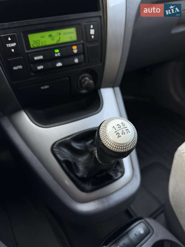 Внедорожник / Кроссовер Hyundai Tucson 2005 в Чернигове