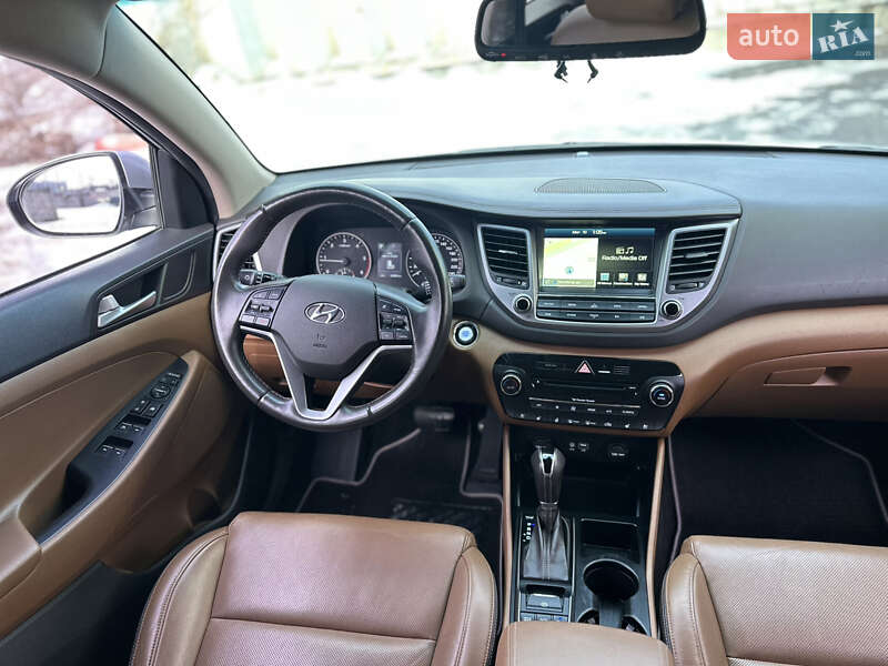 Внедорожник / Кроссовер Hyundai Tucson 2015 в Харькове