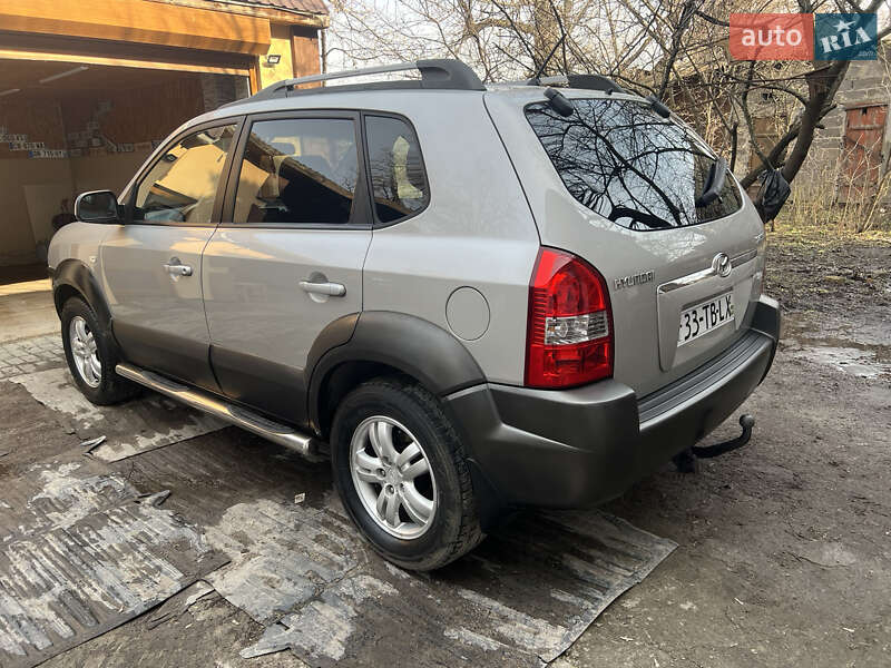Внедорожник / Кроссовер Hyundai Tucson 2006 в Днепре фото 45 Внедорожник / Кроссовер Hyundai Tucson 2006 в Днепре