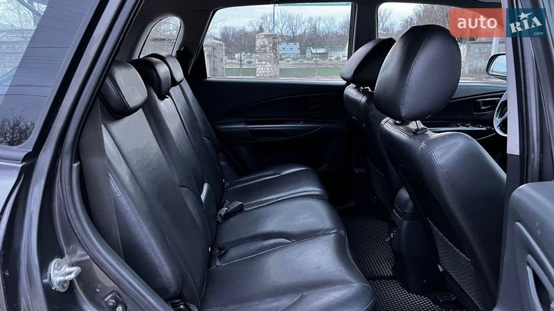 Внедорожник / Кроссовер Hyundai Tucson 2008 в Желтых Водах фото 16 Внедорожник / Кроссовер Hyundai Tucson 2008 в Желтых Водах