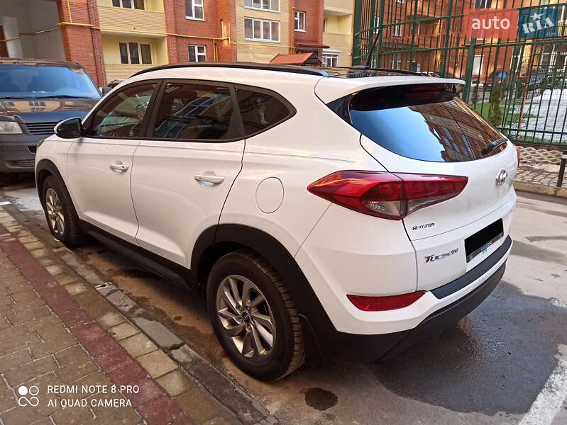 Внедорожник / Кроссовер Hyundai Tucson 2016 в Тернополе