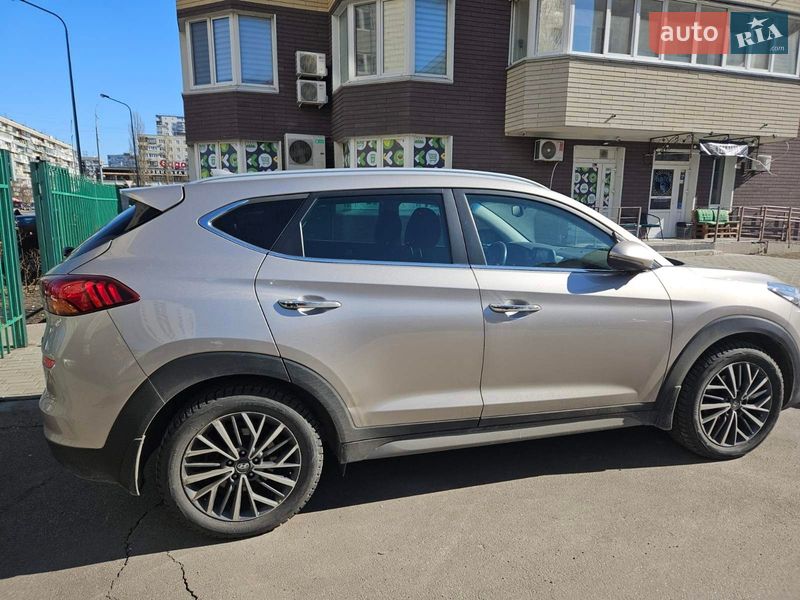 Внедорожник / Кроссовер Hyundai Tucson 2019 в Киеве
