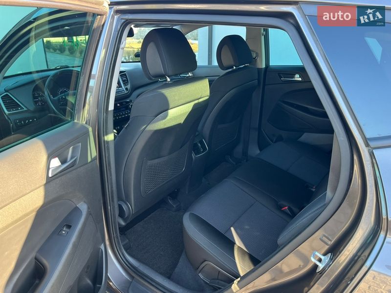 Внедорожник / Кроссовер Hyundai Tucson 2018 в Ровно