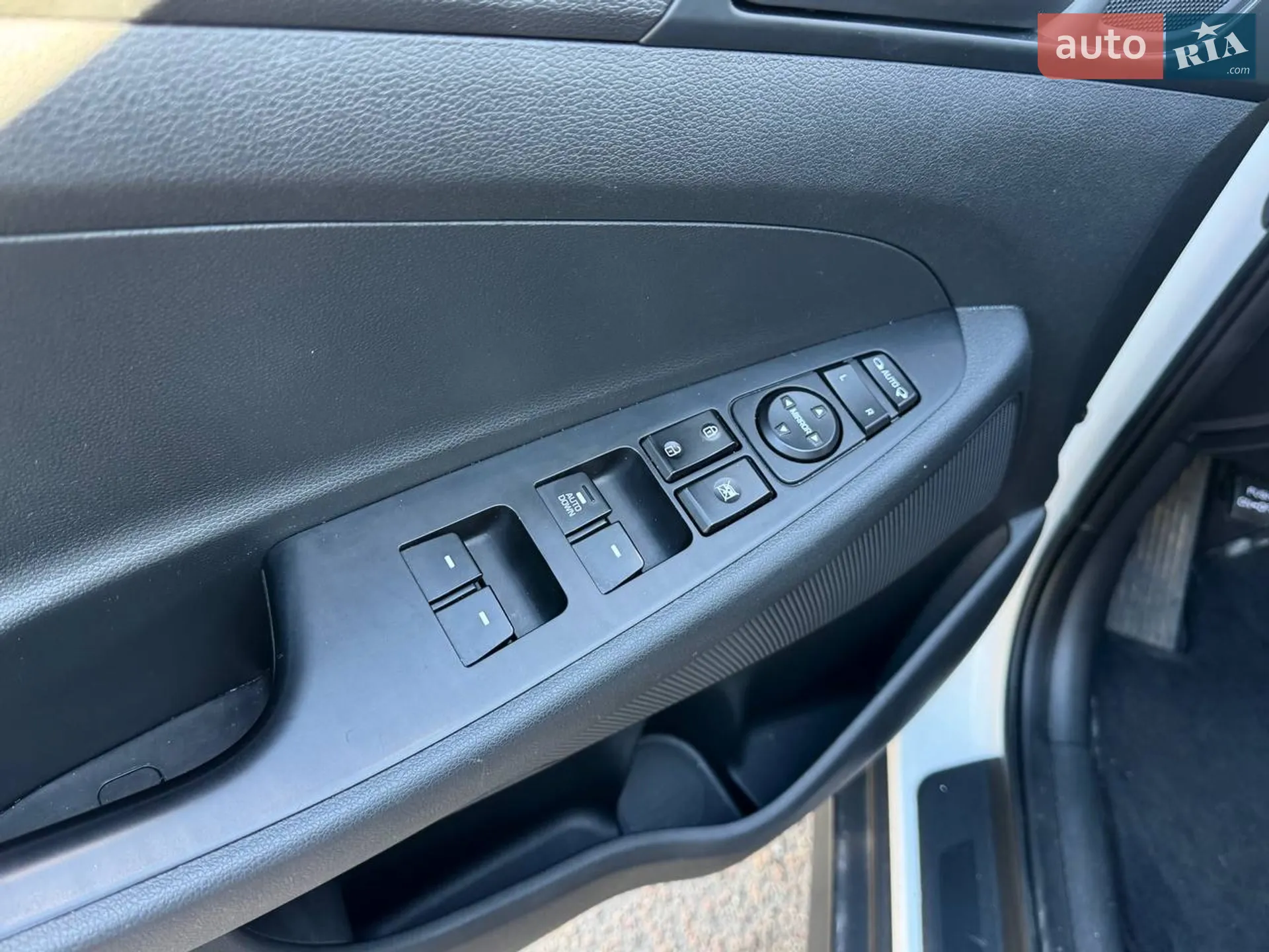 2018 Hyundai Tucson - мініатюра 31
