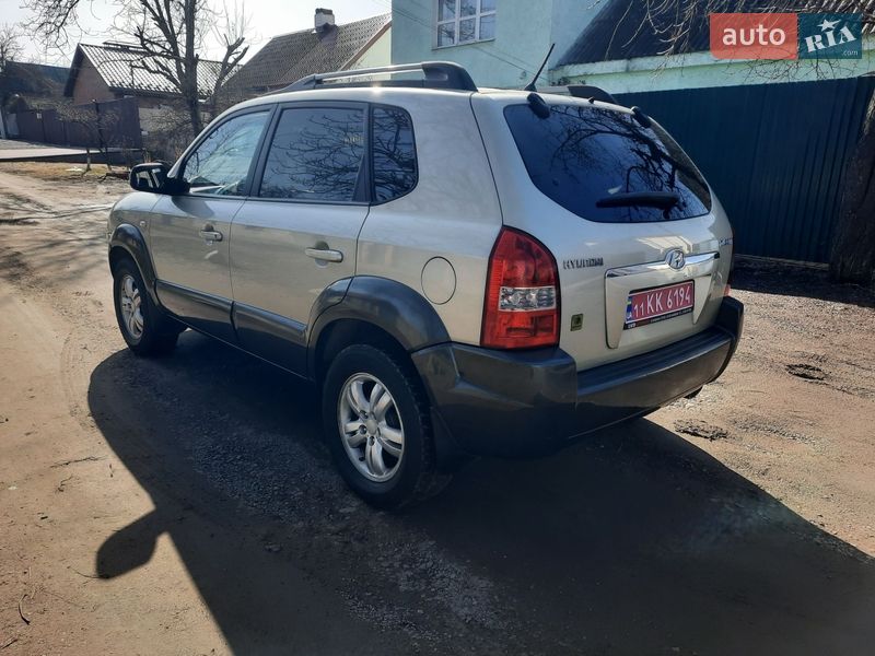 Внедорожник / Кроссовер Hyundai Tucson 2006 в Полтаве