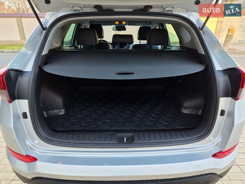 Внедорожник / Кроссовер Hyundai Tucson 2016 в Одессе