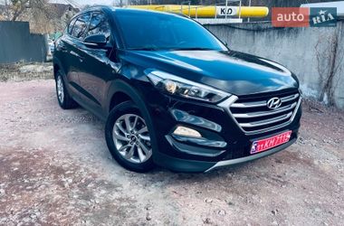 Внедорожник / Кроссовер Hyundai Tucson 2015 в Киеве