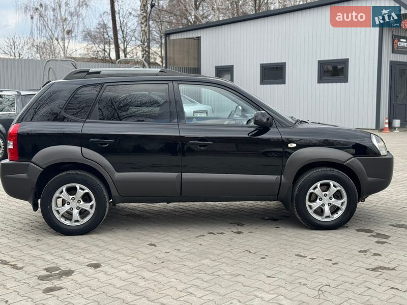 Внедорожник / Кроссовер Hyundai Tucson 2009 в Ровно фото 23 Внедорожник / Кроссовер Hyundai Tucson 2009 в Ровно