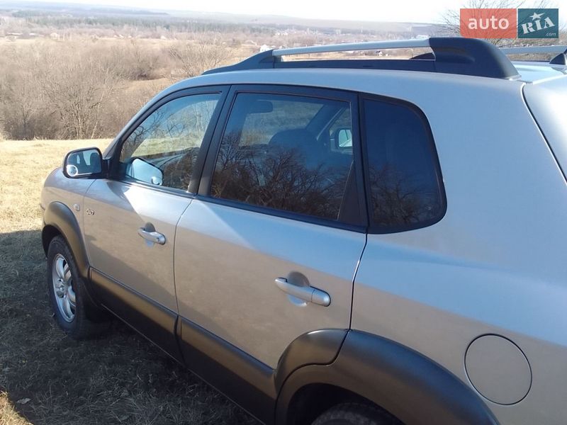 Внедорожник / Кроссовер Hyundai Tucson 2007 в Харькове