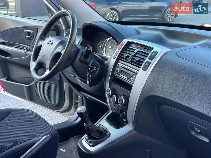 Внедорожник / Кроссовер Hyundai Tucson 2006 в Днепре