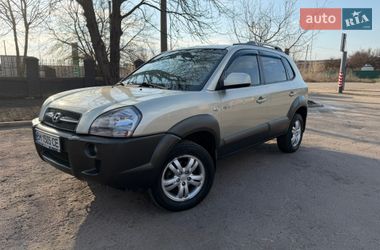 Внедорожник / Кроссовер Hyundai Tucson 2008 в Конотопе