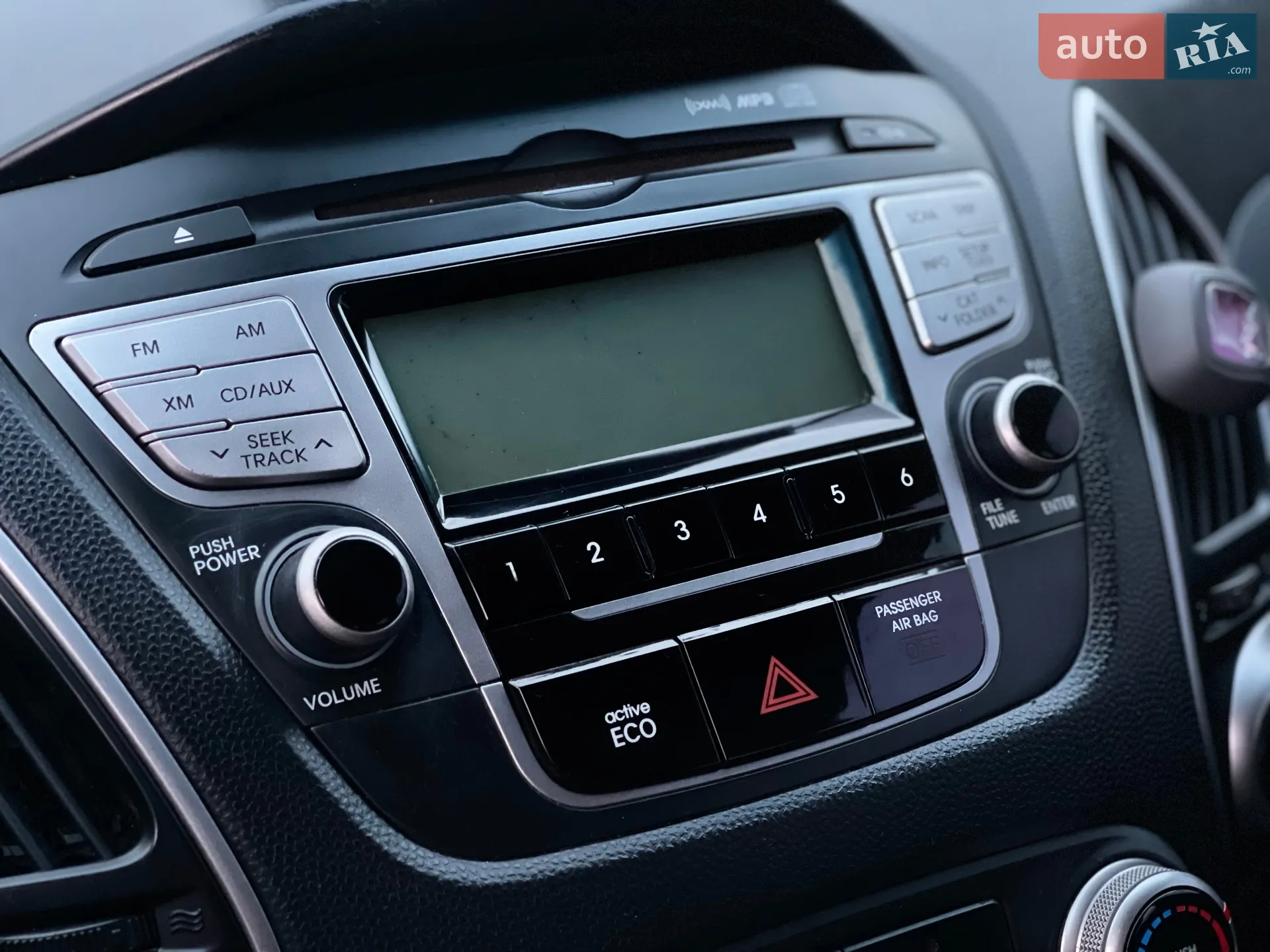 2011 Hyundai Tucson - мініатюра 24