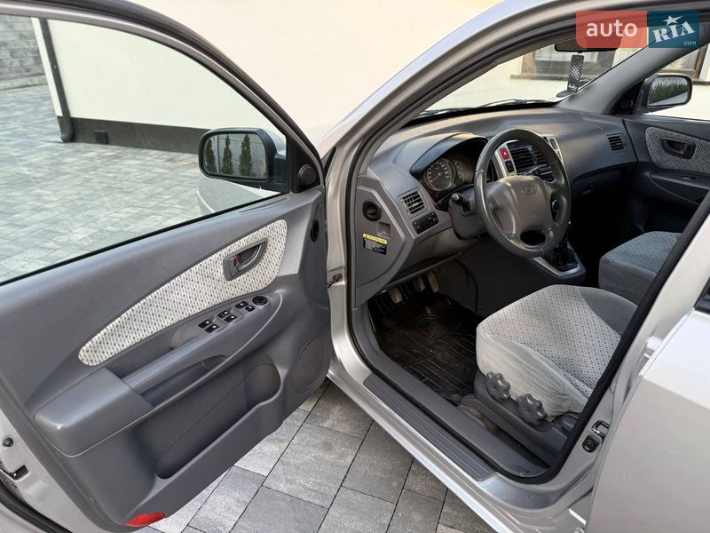 Внедорожник / Кроссовер Hyundai Tucson 2004 в Ровно
