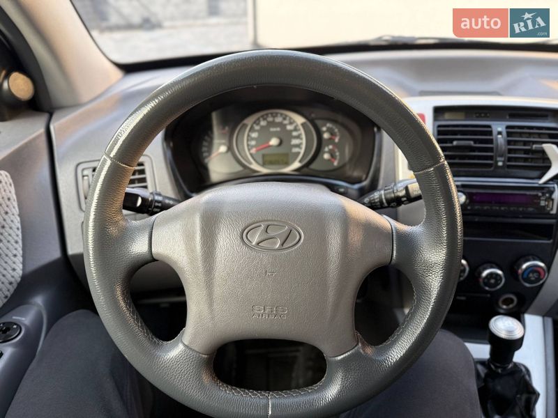 Внедорожник / Кроссовер Hyundai Tucson 2004 в Ровно