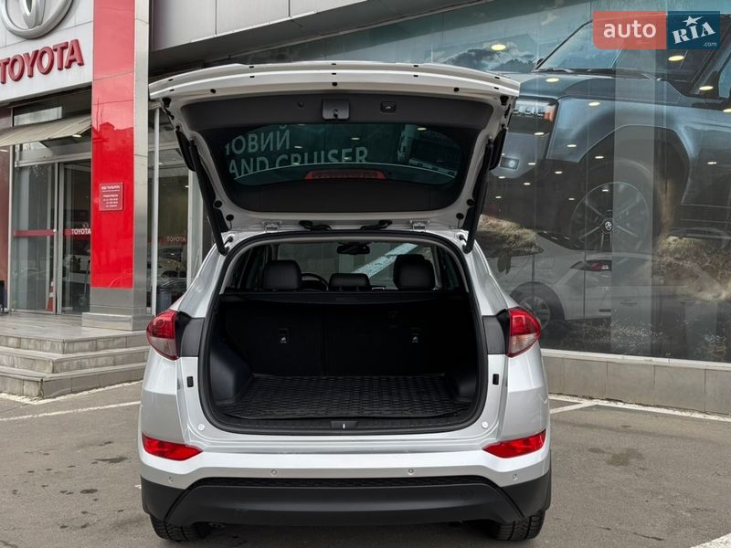 Позашляховик / Кросовер Hyundai Tucson 2017 в Одесі