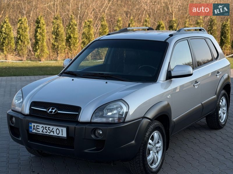 Внедорожник / Кроссовер Hyundai Tucson 2008 в Зборове