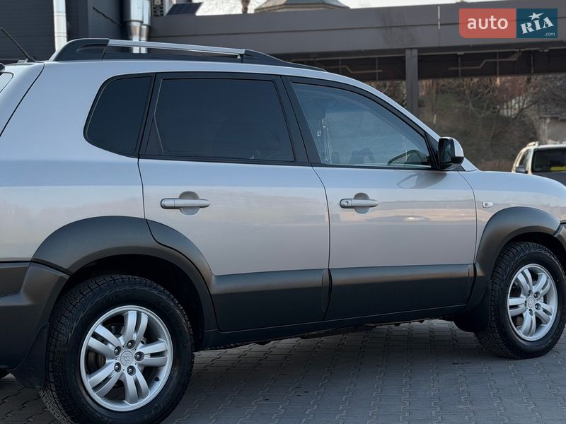 Внедорожник / Кроссовер Hyundai Tucson 2008 в Зборове