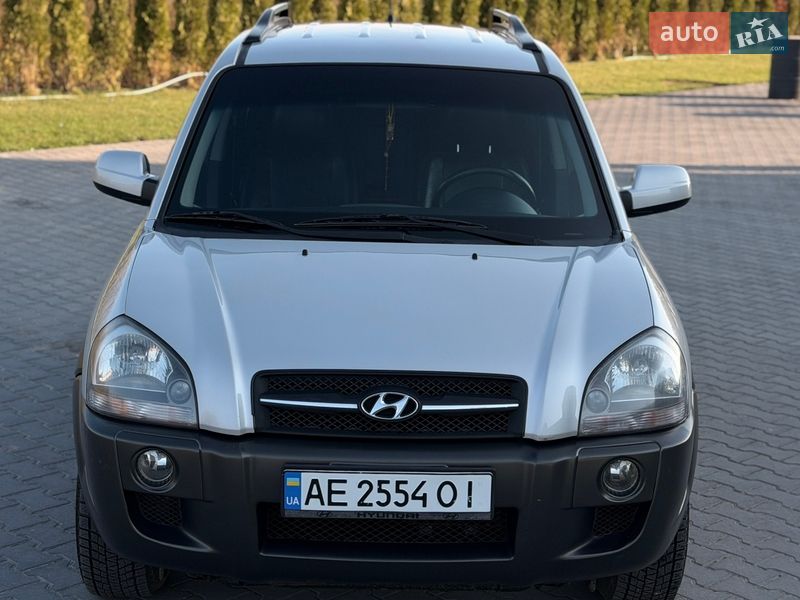 Внедорожник / Кроссовер Hyundai Tucson 2008 в Зборове