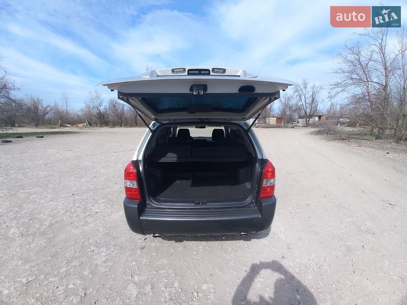 Внедорожник / Кроссовер Hyundai Tucson 2008 в Кривом Роге