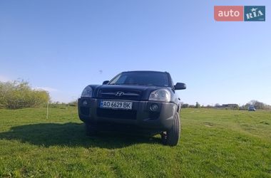 Позашляховик / Кросовер Hyundai Tucson 2007 в Ужгороді