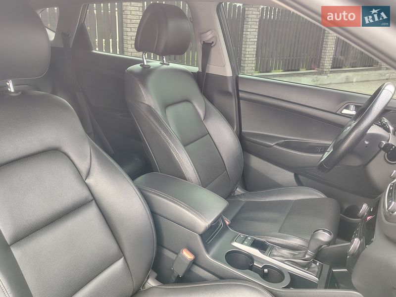 Позашляховик / Кросовер Hyundai Tucson 2016 в Старокостянтинові