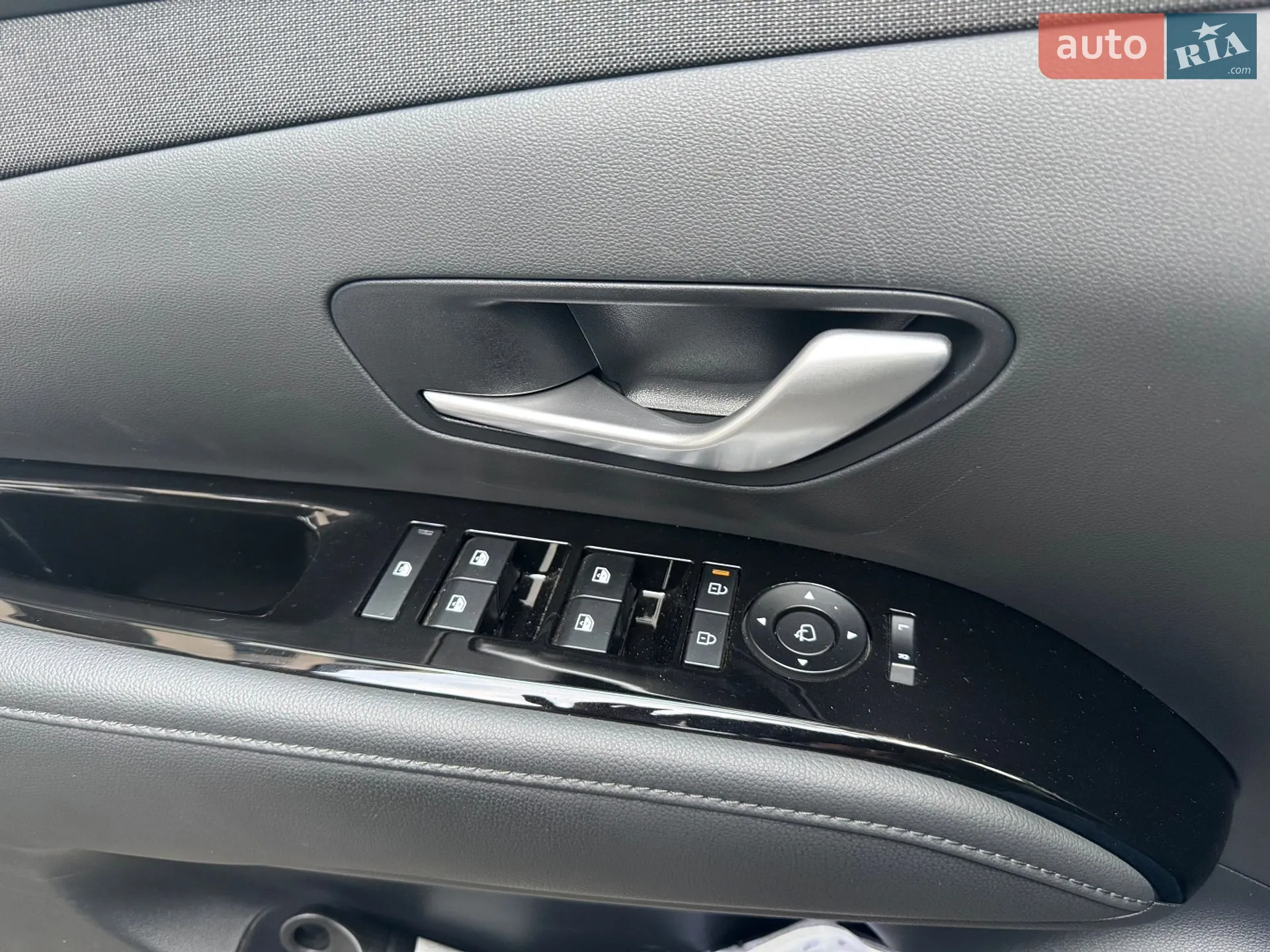 2025 Hyundai Tucson - мініатюра 9