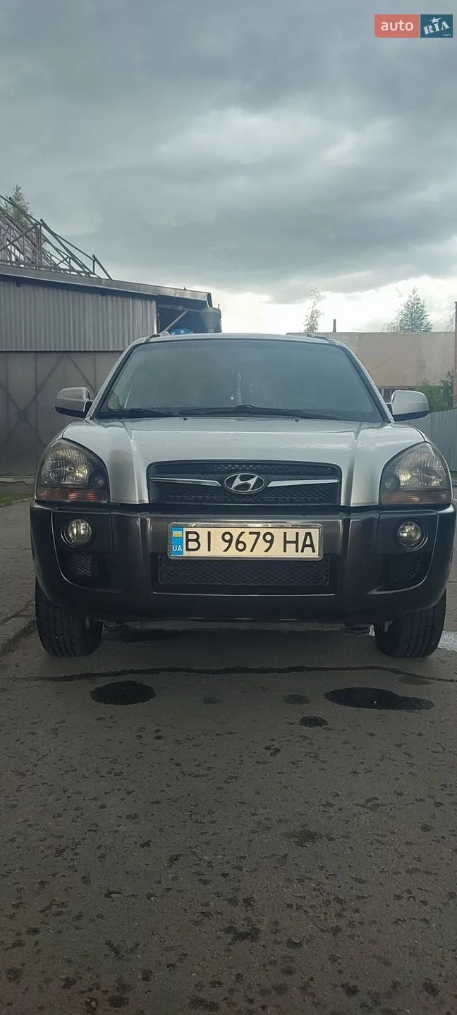 2010 Hyundai Tucson - мініатюра 2
