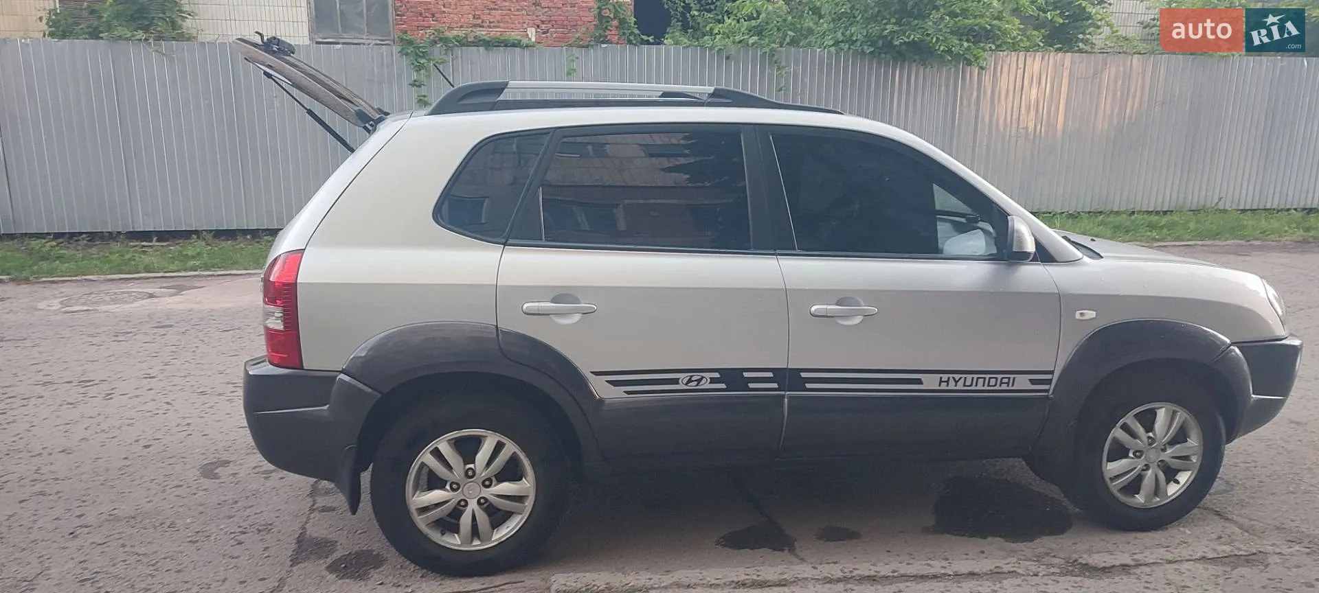 2010 Hyundai Tucson - мініатюра 3