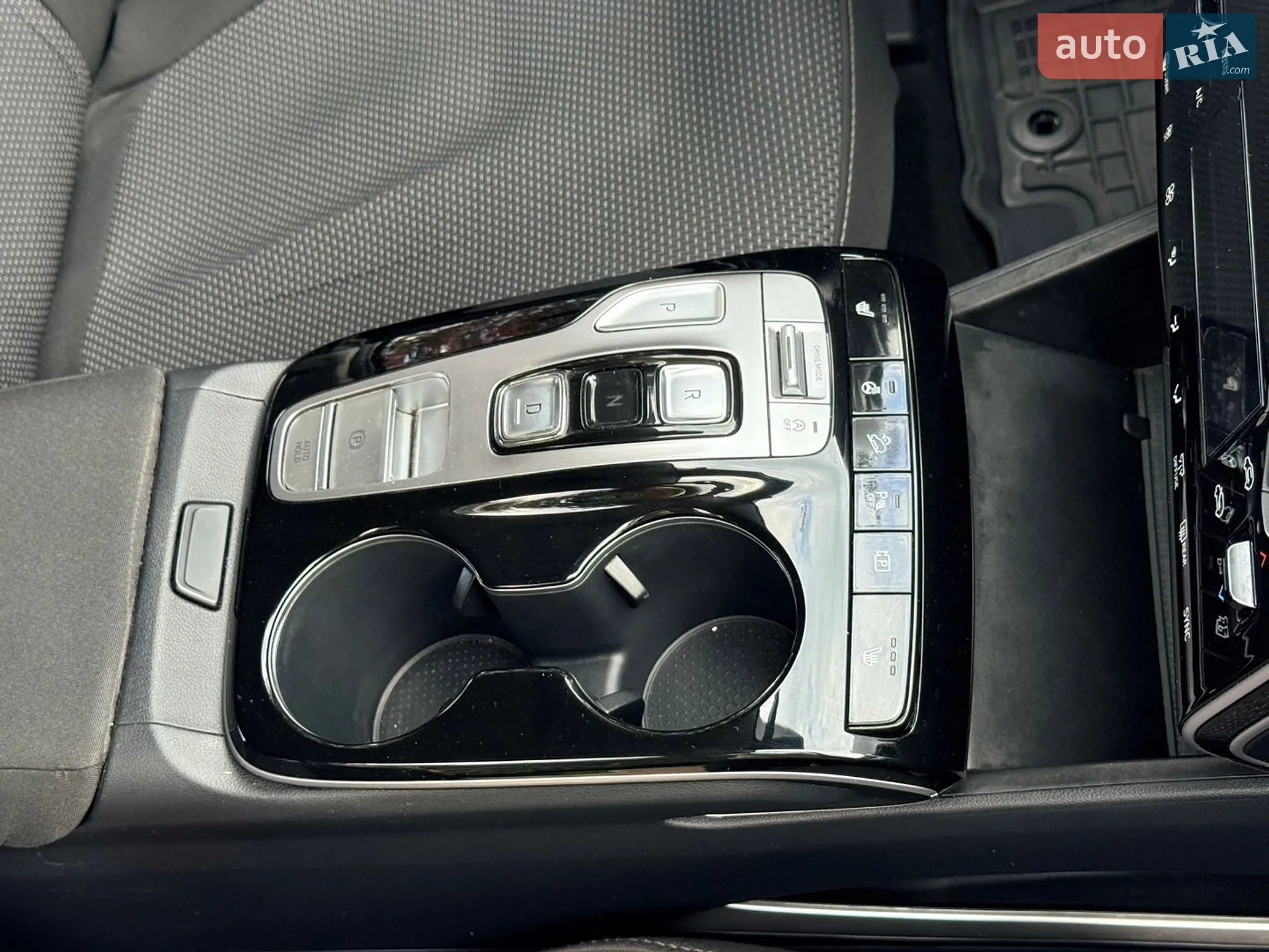 2022 Hyundai Tucson - мініатюра 21