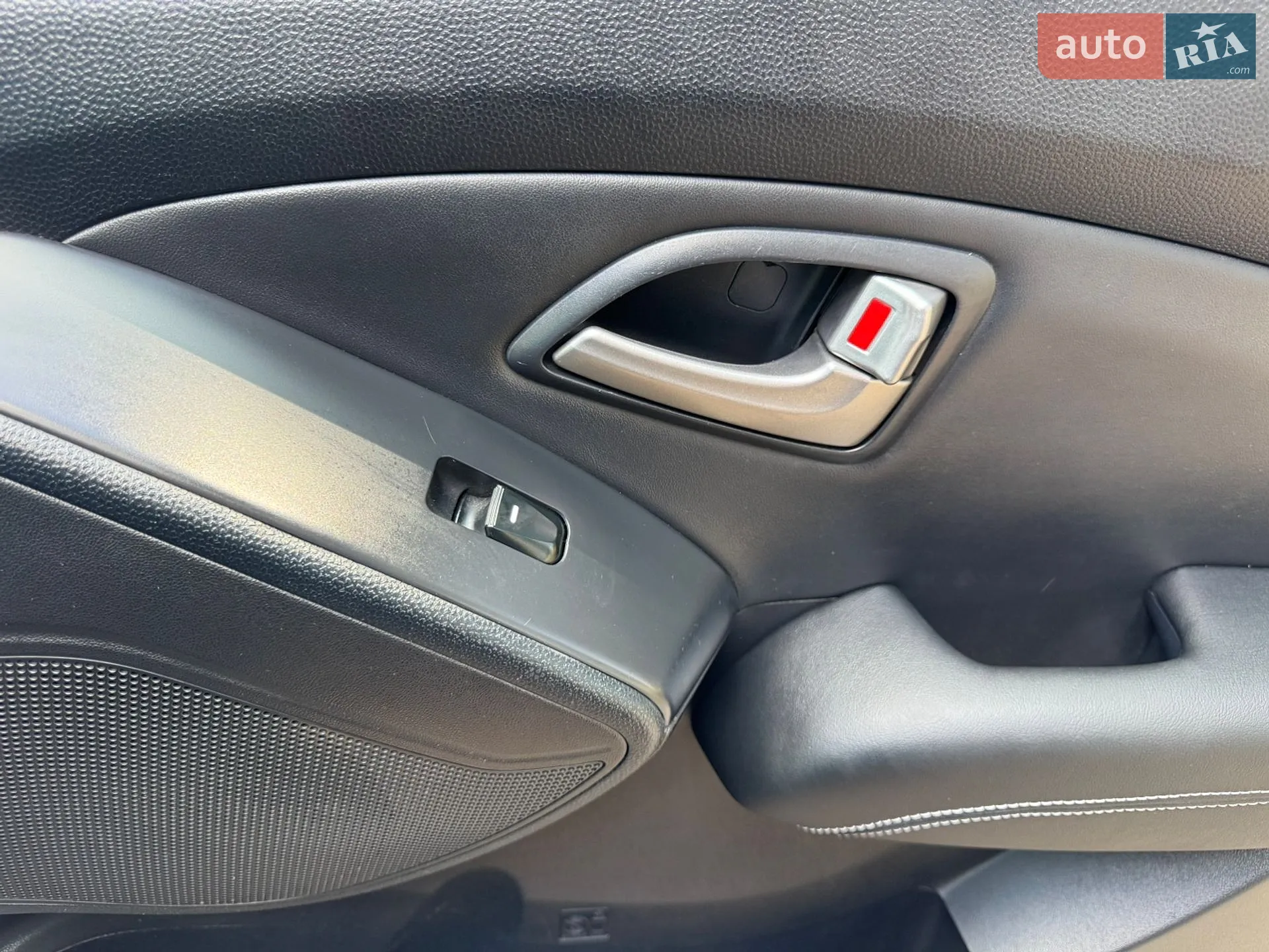 2010 Hyundai Tucson - мініатюра 43