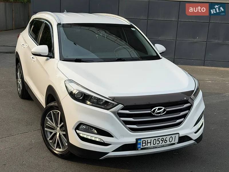 Hyundai Tucson 2016 VIN KMHJ381ABHU210346 фото оголошення 9 з 95