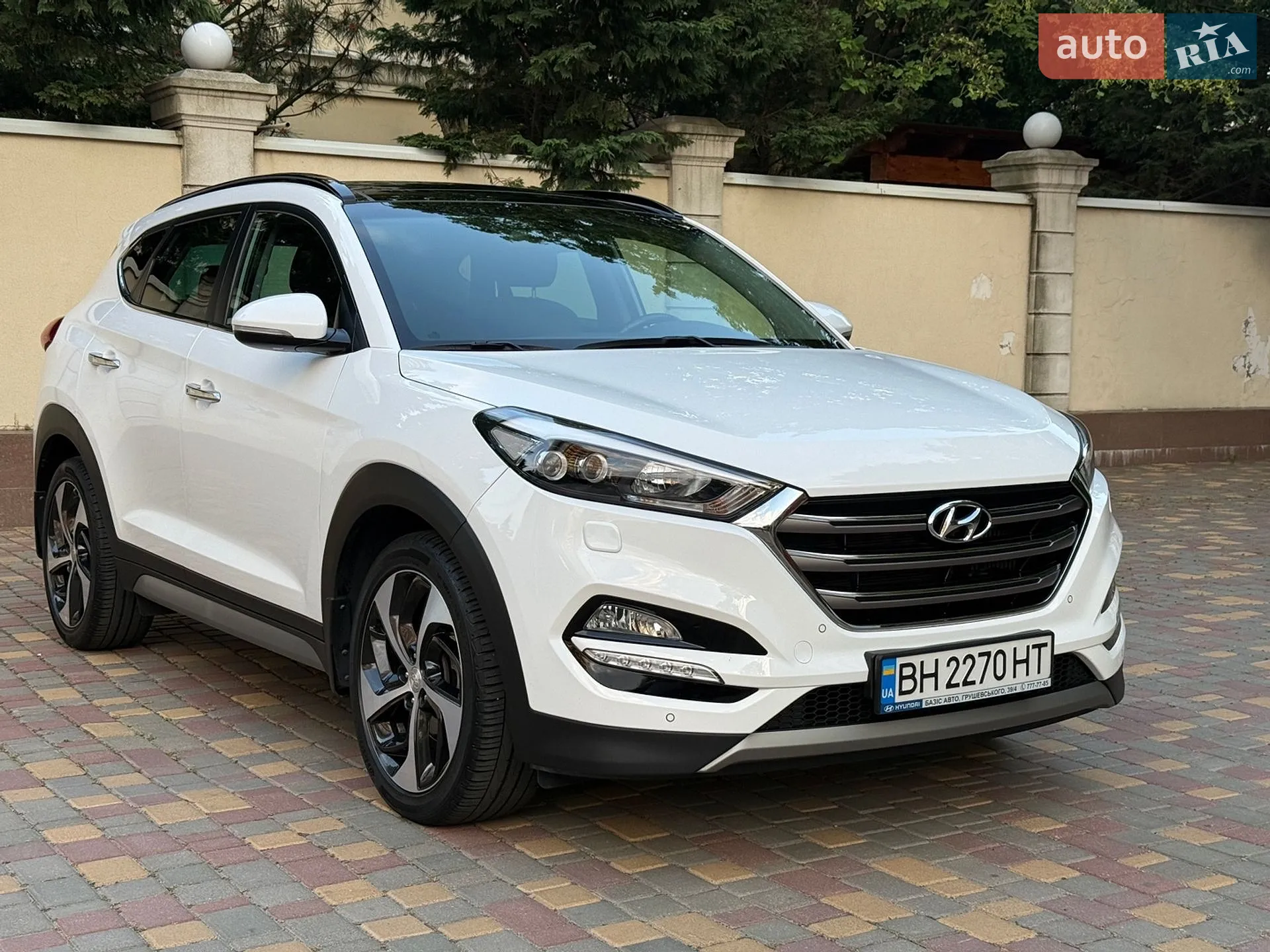 Hyundai Tucson 2022 VIN TMAJB81DBMJ287805 фото оголошення 2 з 9