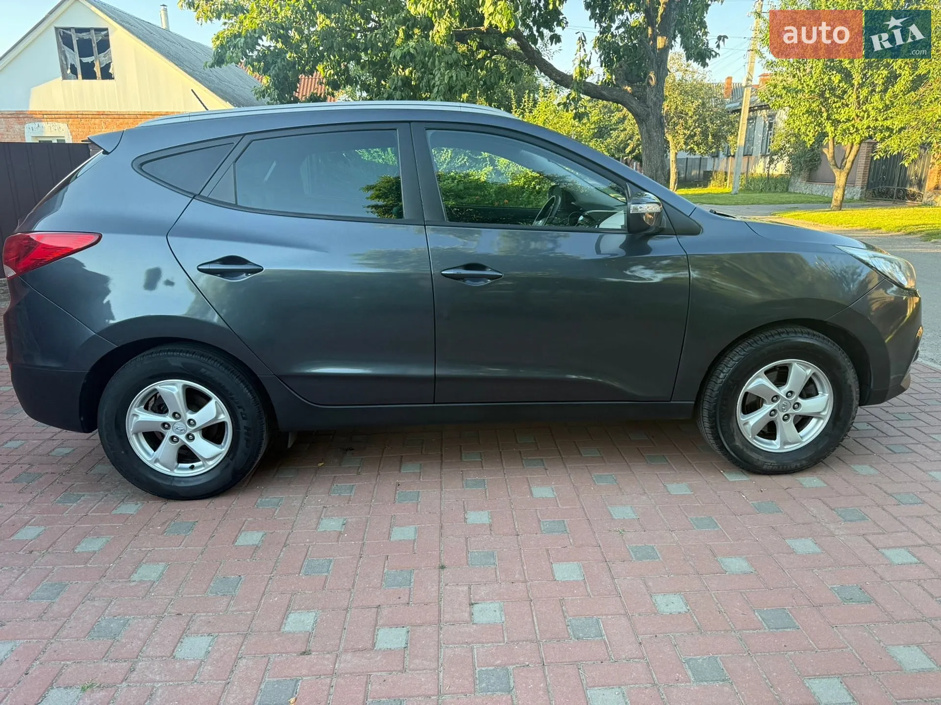 2010 Hyundai Tucson - мініатюра 15