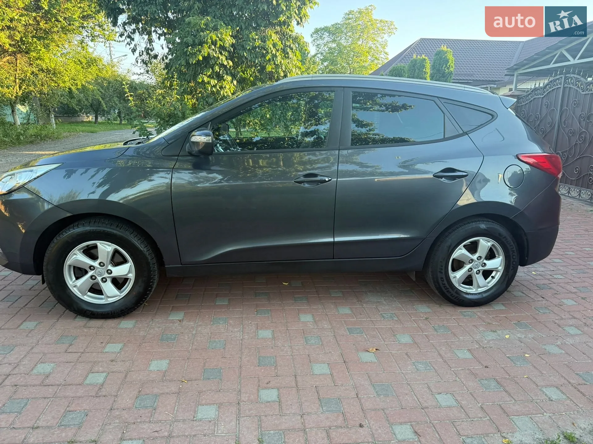 2010 Hyundai Tucson - мініатюра 35