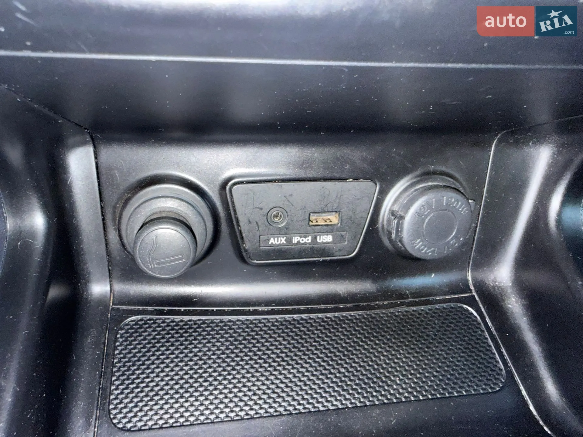 2010 Hyundai Tucson - мініатюра 78
