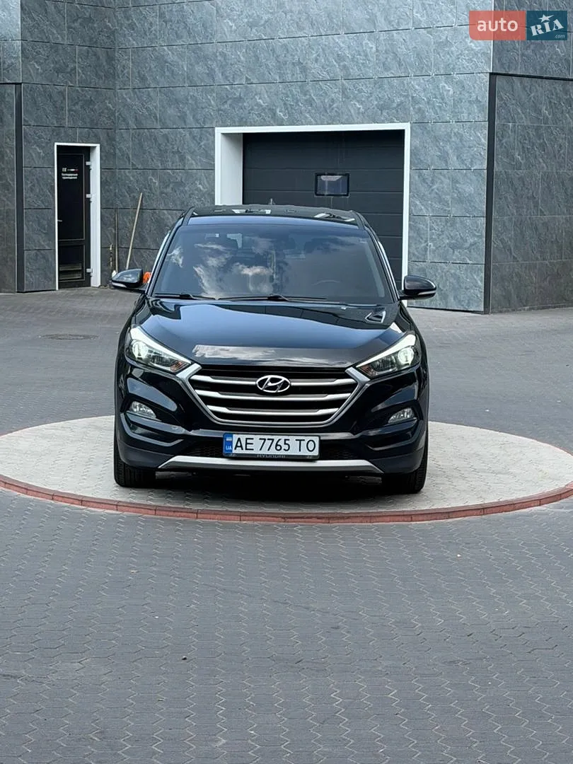 2016 Hyundai Tucson - фото 1