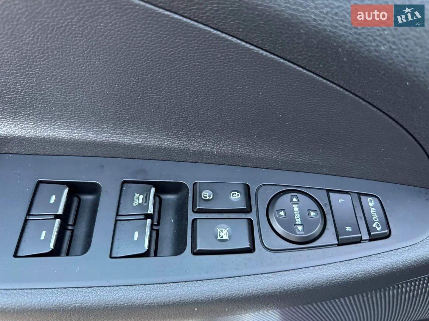 2016 Hyundai Tucson - мініатюра 60