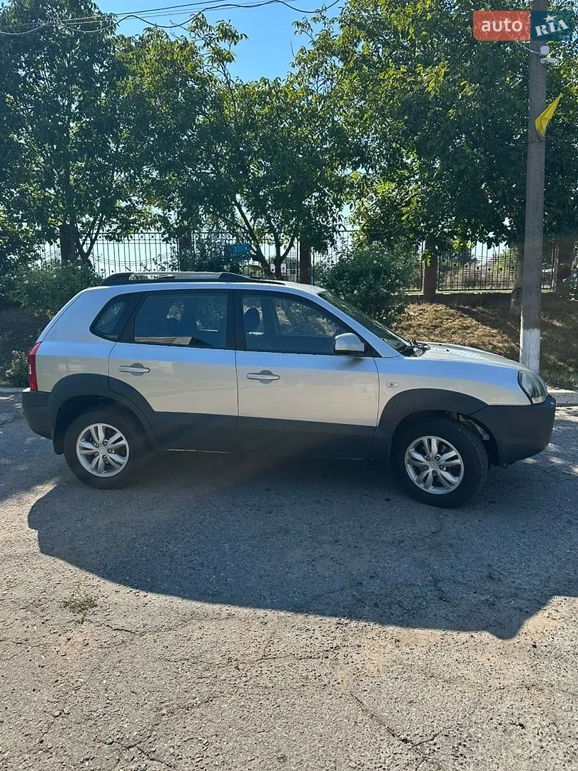 2010 Hyundai Tucson - мініатюра 5