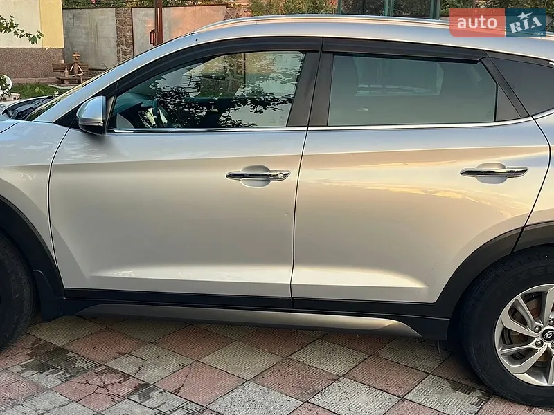 Hyundai Tucson